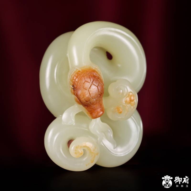 河磨玉黄白籽料挂件 灵蛇延年 35.7克
