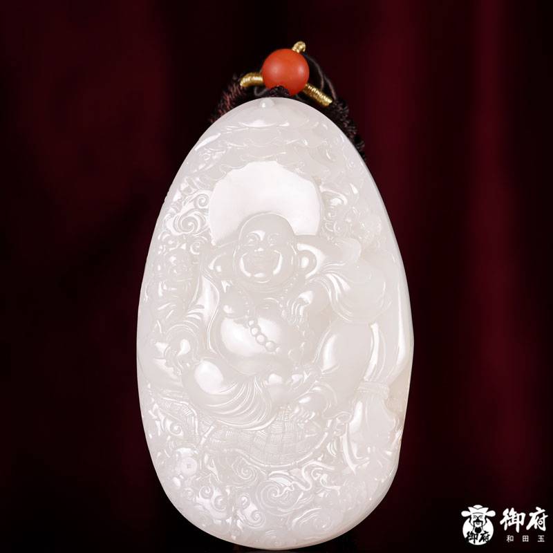 海派玉雕大师付雪飞工作室出品重 138.8克 新疆和田玉洒金皮羊脂白玉籽玉 把件弥勒送福