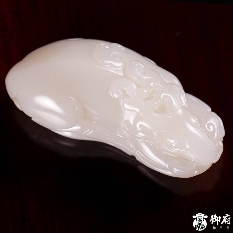 新疆和田玉黄皮白玉籽玉 一路如意 97.7克